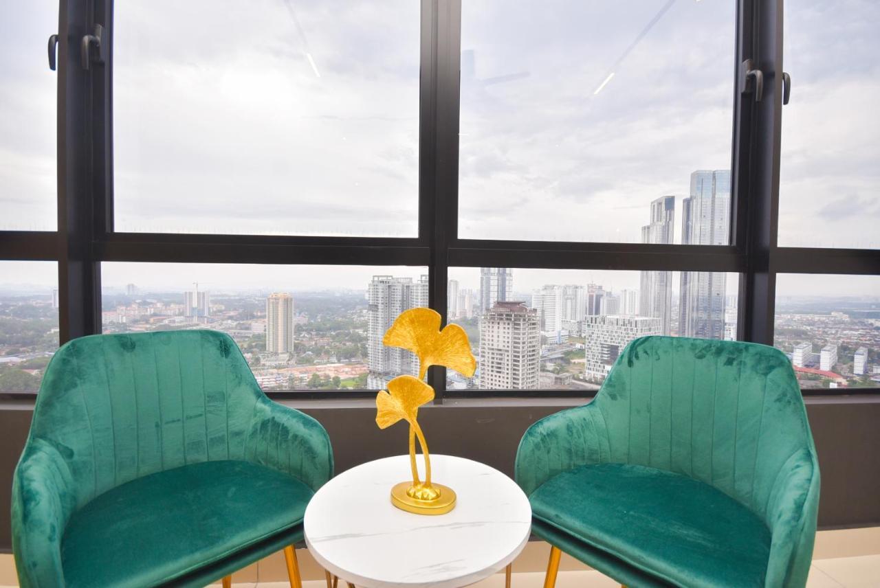 Twin Tower Residence By Nest Home【5 Mins Walk To Ciq】 ยะโฮร์บาห์รู ภายนอก รูปภาพ