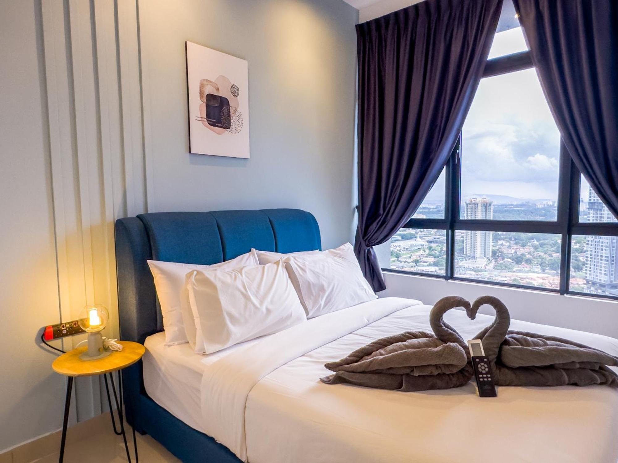 Twin Tower Residence By Nest Home【5 Mins Walk To Ciq】 ยะโฮร์บาห์รู ภายนอก รูปภาพ